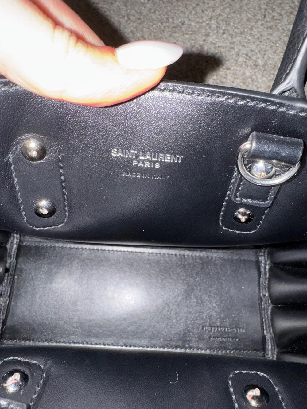 Saint Laurent Black Pebbled Leather sac de Jour